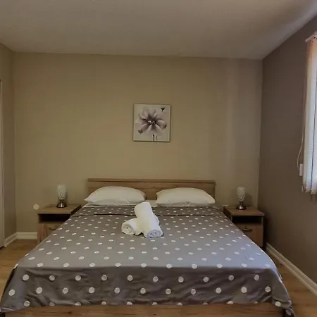 Strkalj 4* Bibinje