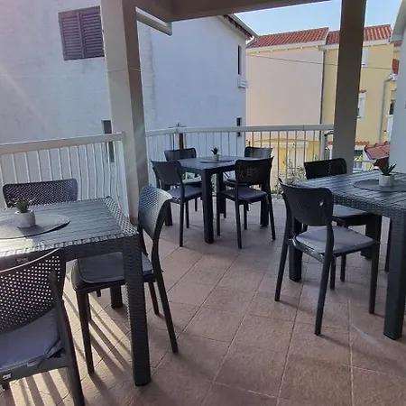 Strkalj Guest house Bibinje