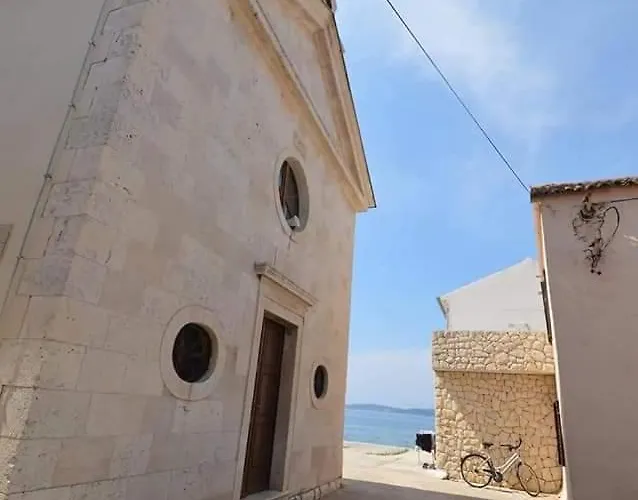 בית הארחה Strkalj ביבינייה