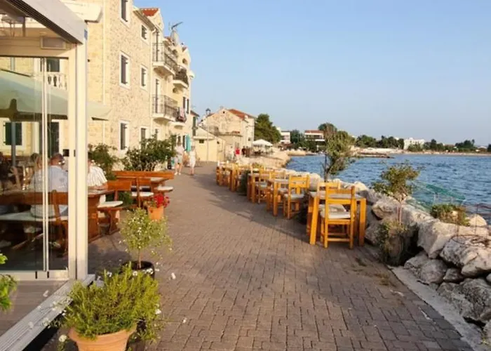 בית הארחה Strkalj ביבינייה