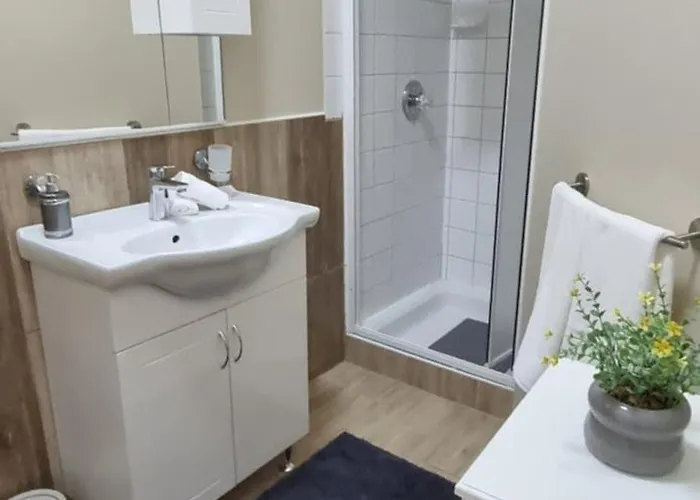 Strkalj Pensionat Bibinje